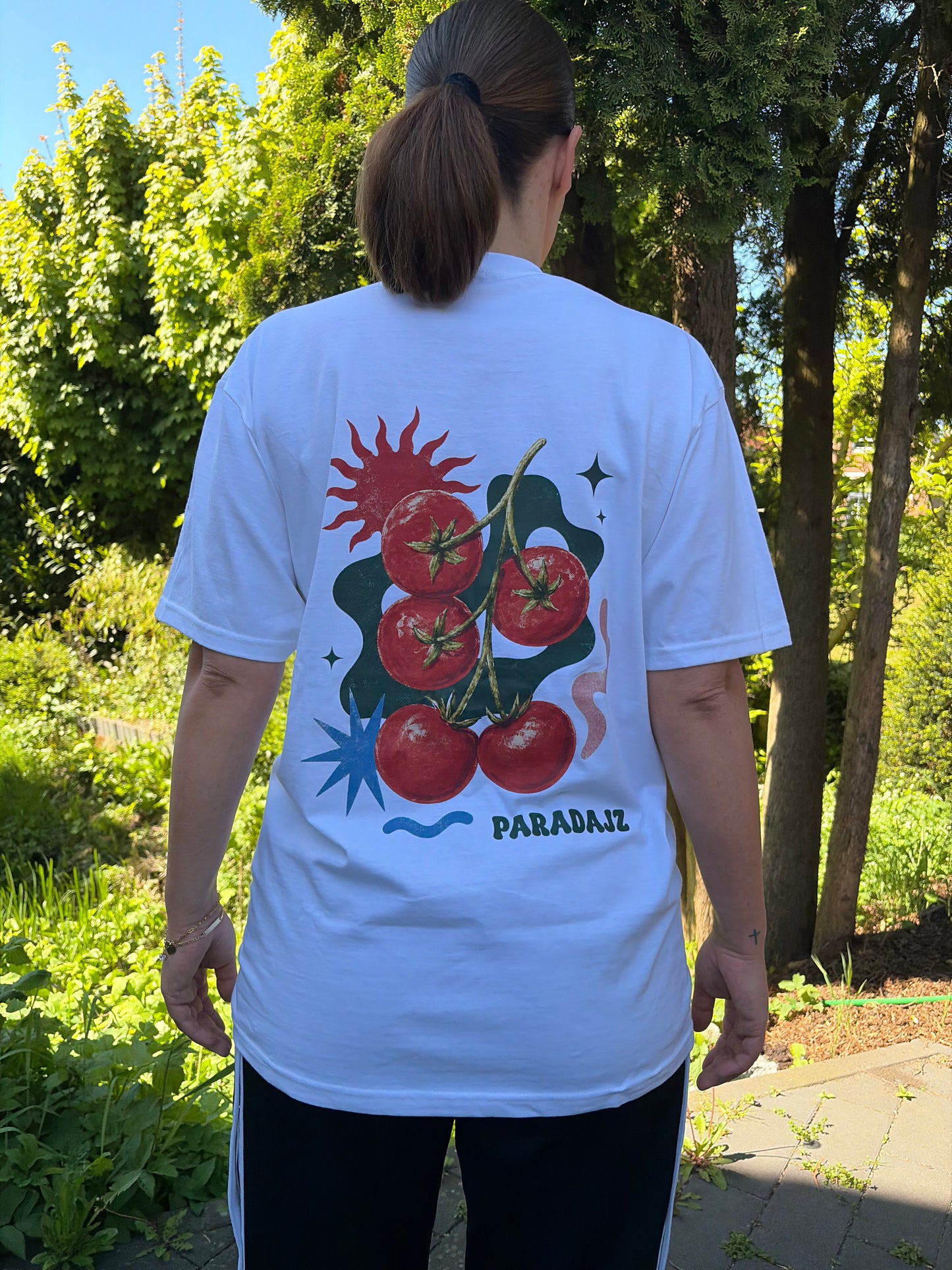 PARADAJZ Premium T-Shirt